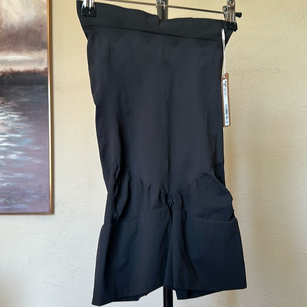 Skims‎ everyday sculpt short NWT onyx black NWT size 2X - Picture 5 of 8